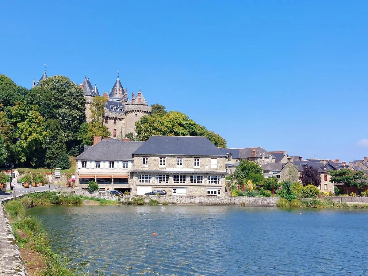 Hotel Restaurant Du Lac Combourg