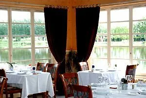 Hotel Restaurant Du Lac Combourg 2*,