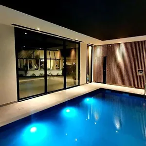 Western Armor Park Et Hotel