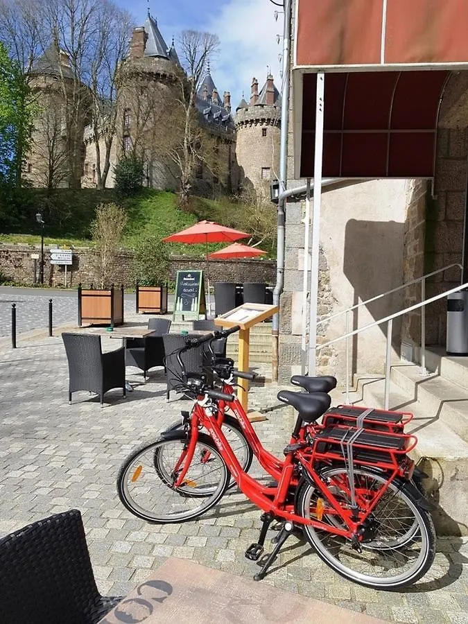 Hotel Restaurant Du Lac Combourg 2*,