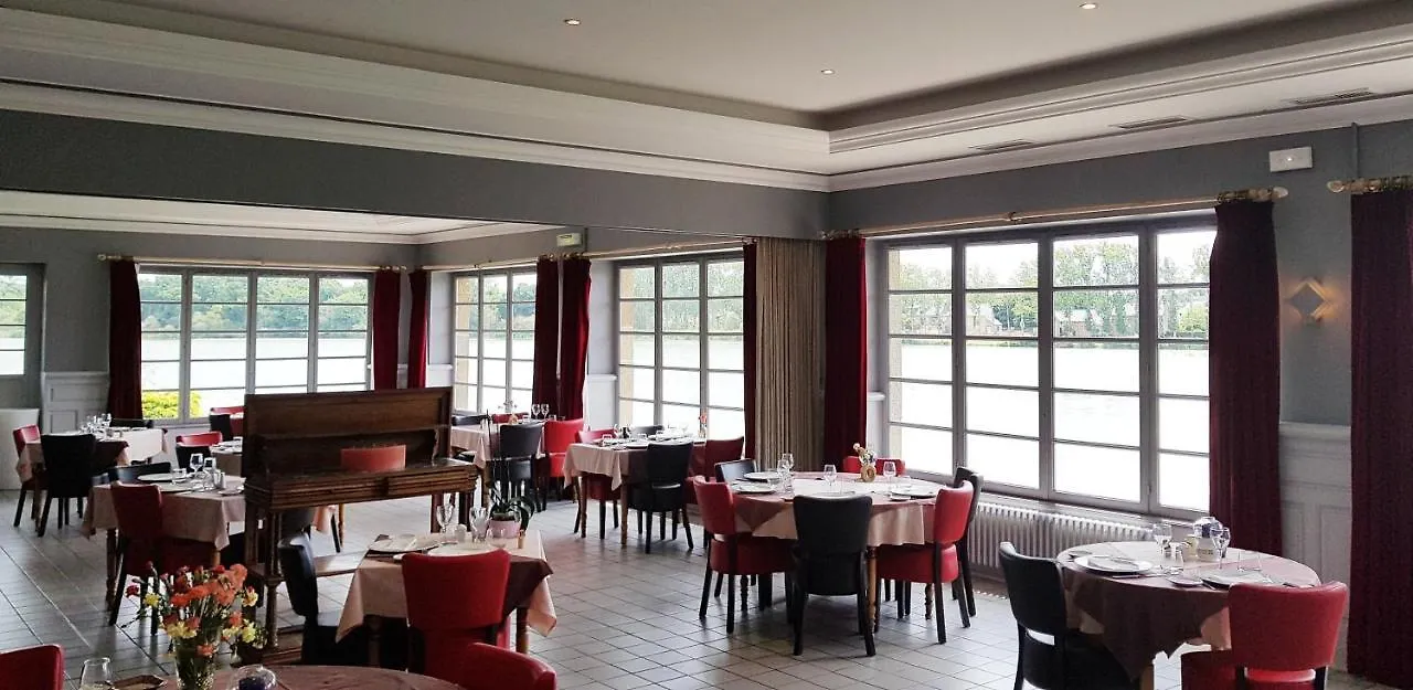Hotel Restaurant Du Lac Combourg