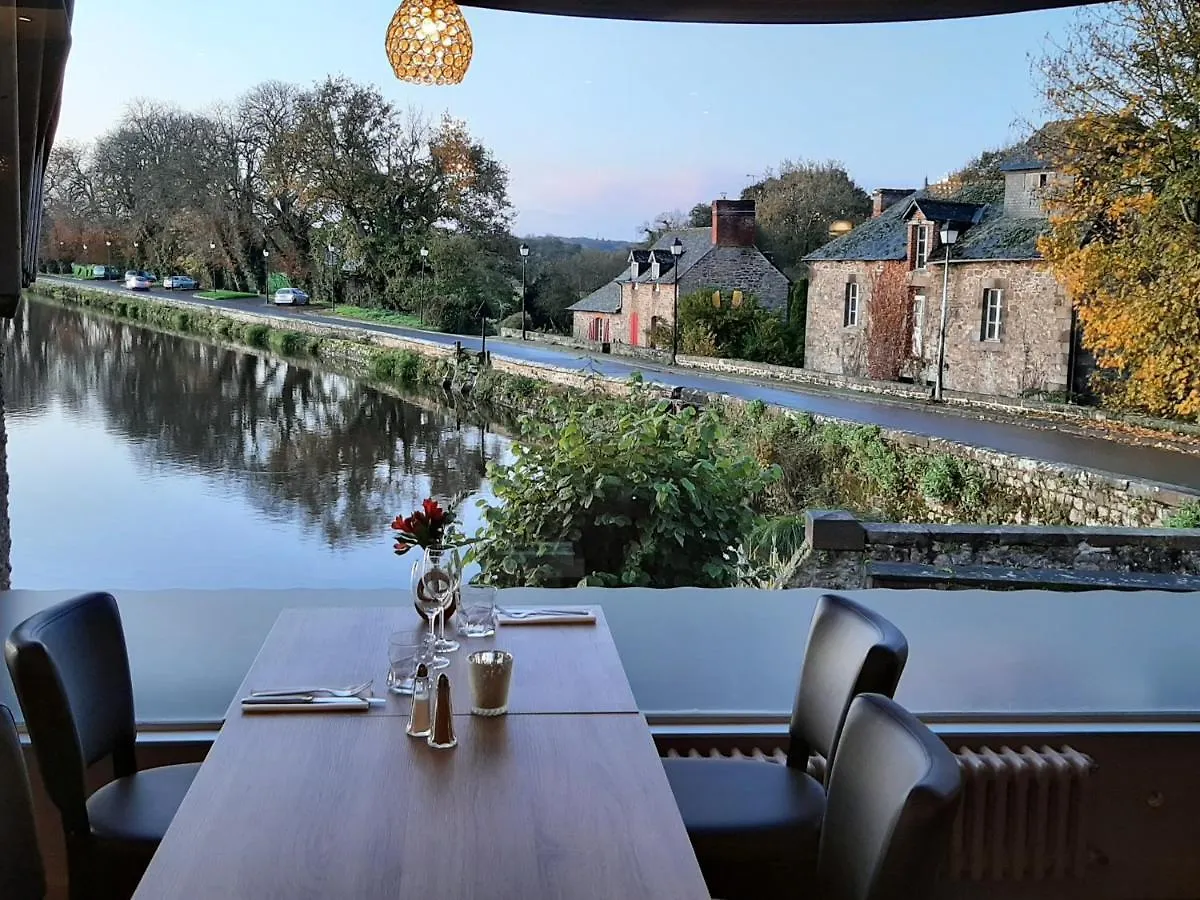 Hotel Restaurant Du Lac Combourg